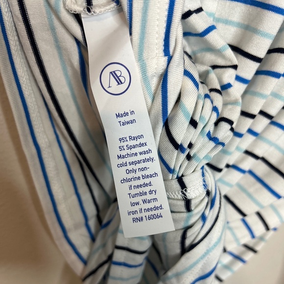 NWT ADDISON BAY LONG SLEEVE STRIPED TOP SIZE LARGE - Picture 4 of 4